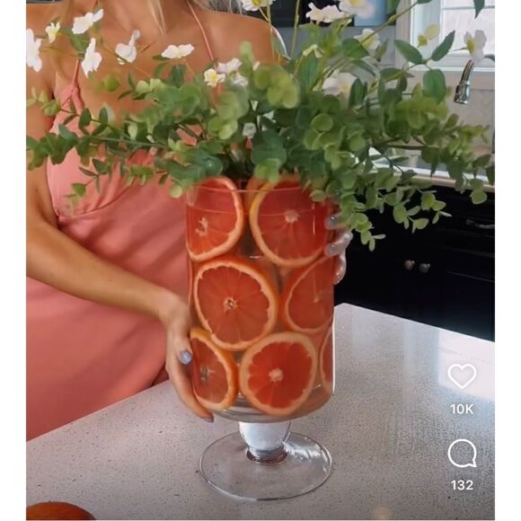 Clear luxury home vase - Picture 4 of 5